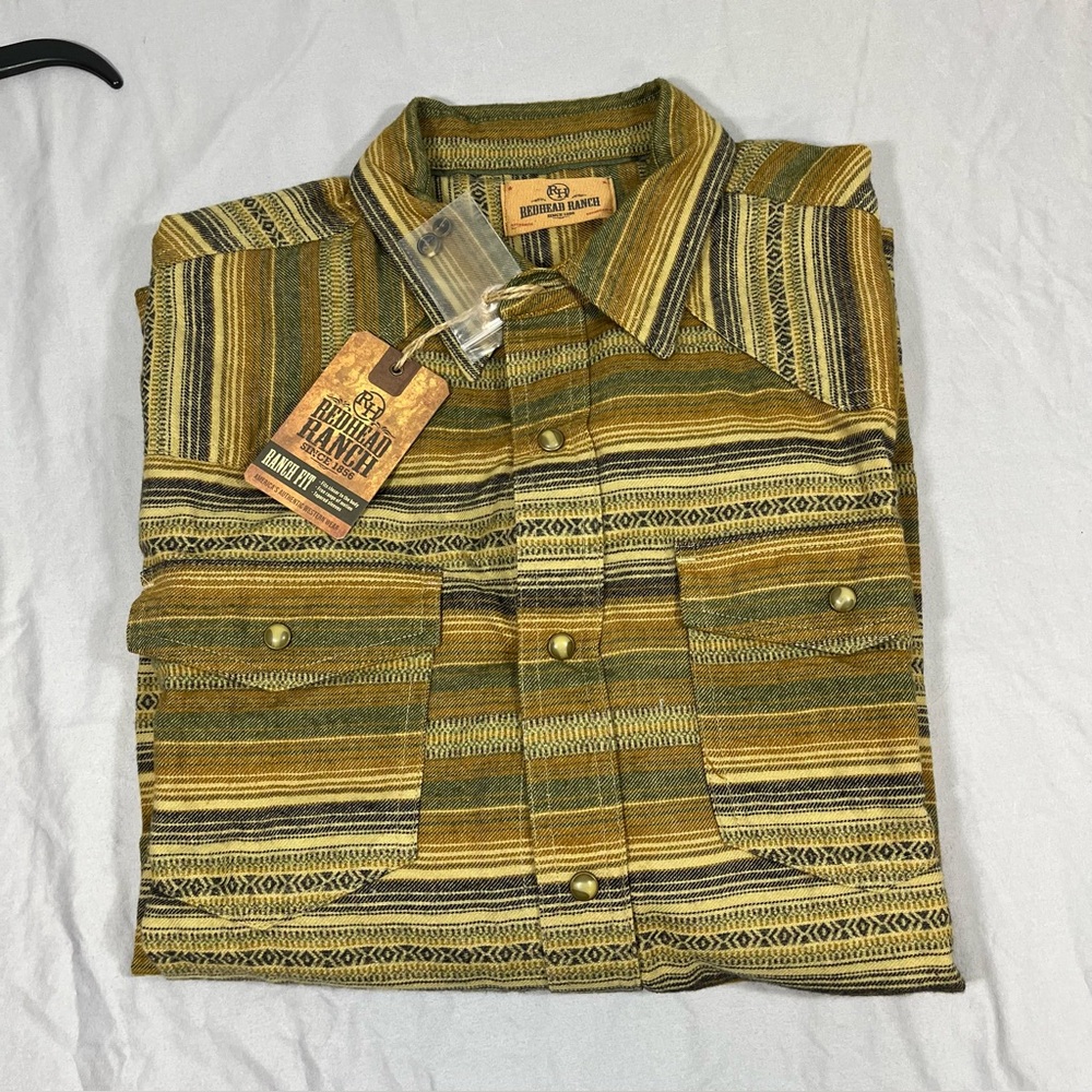 NWT. Red Head Ranch Mens‎ size large Flannel. Western Shirt, Pearl Snaps.